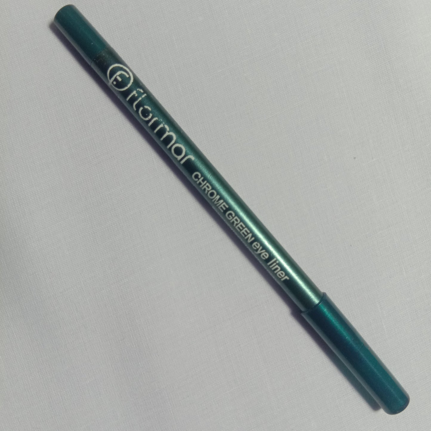 Flormar Chrome Green Eyeliner Pencil