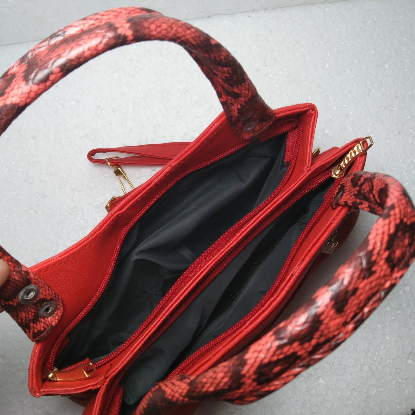 WOMEN'S BAG