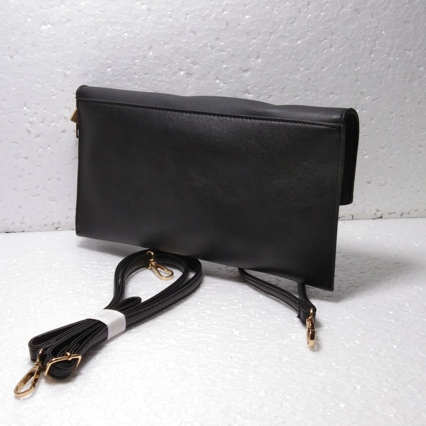 WOMEN'S CLUTCH