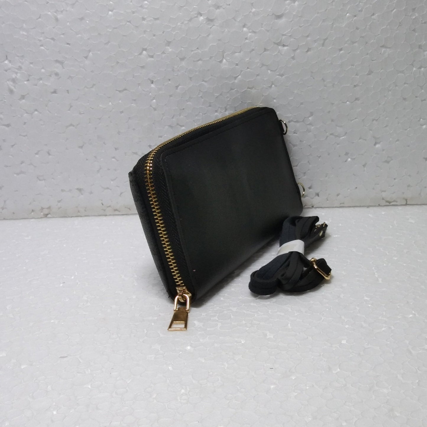 WOMEN'S POUCH WALLET