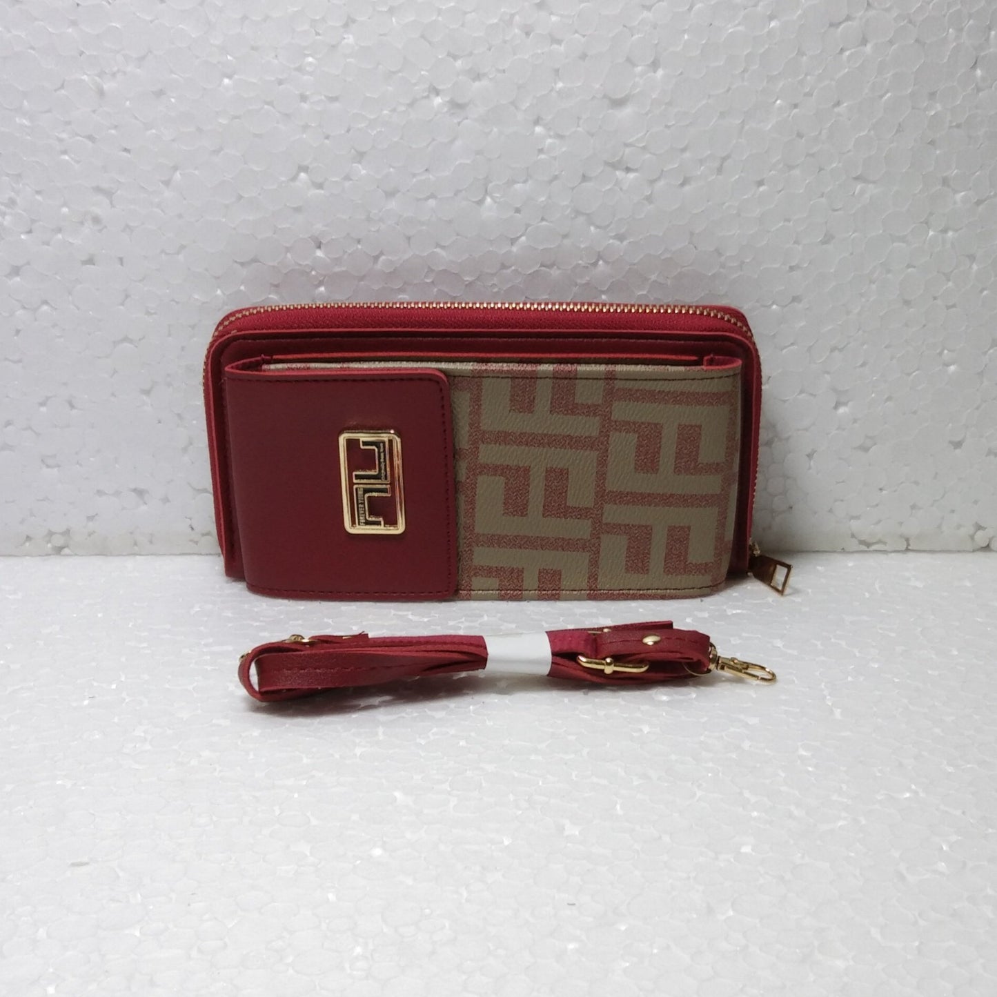 WOMEN'S POUCH WALLET