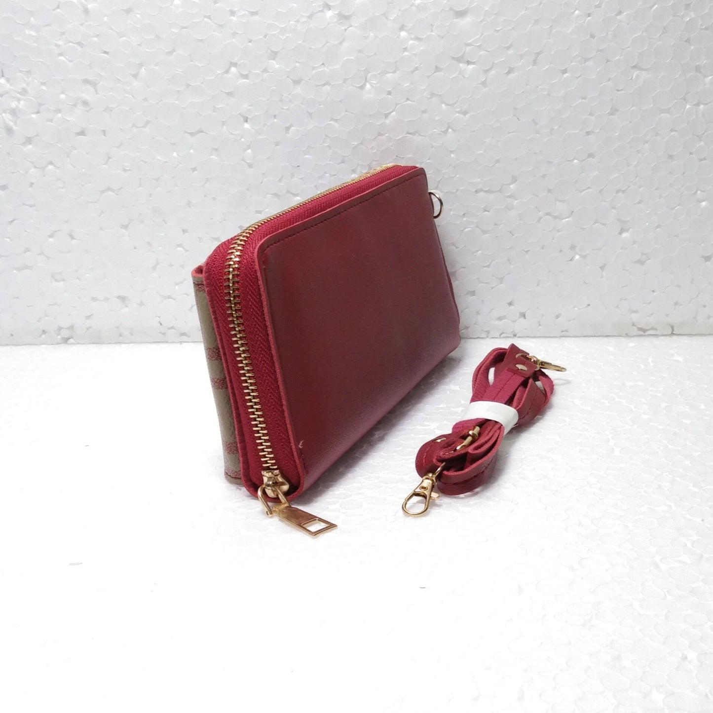 WOMEN'S POUCH WALLET