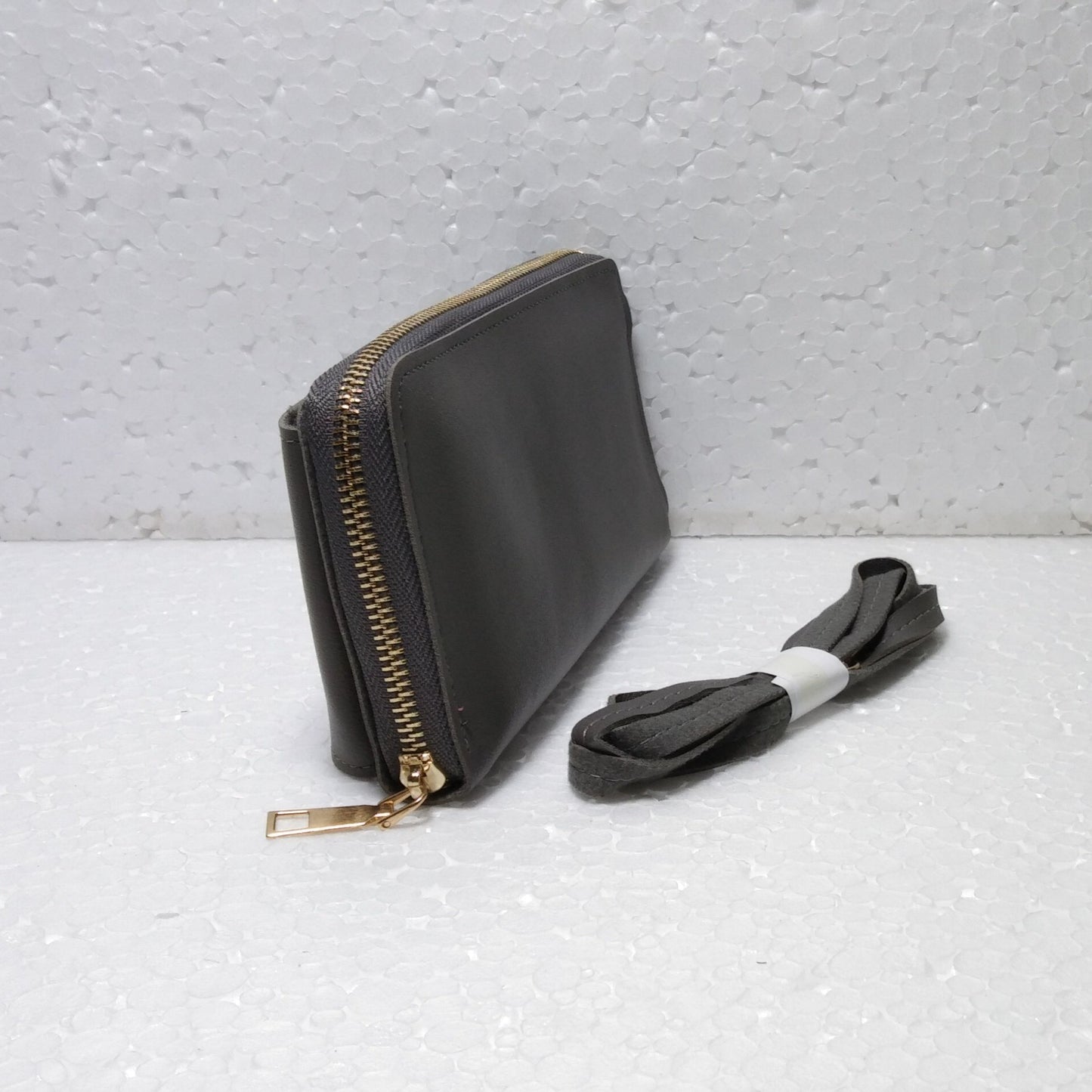 WOMEN'S POUCH WALLET