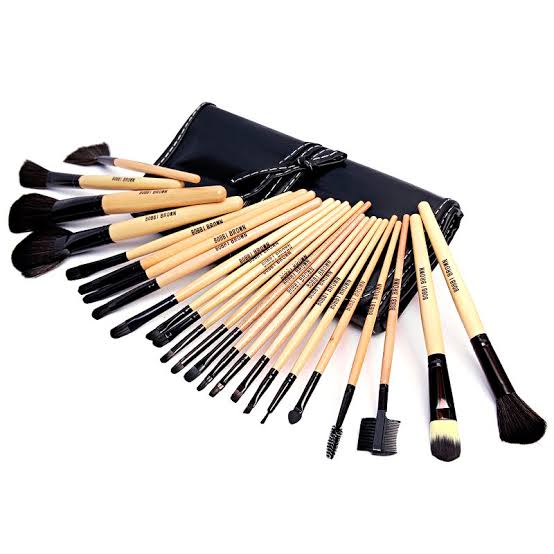 Bobbi Brown 24 Piece Makeup Brushes Set